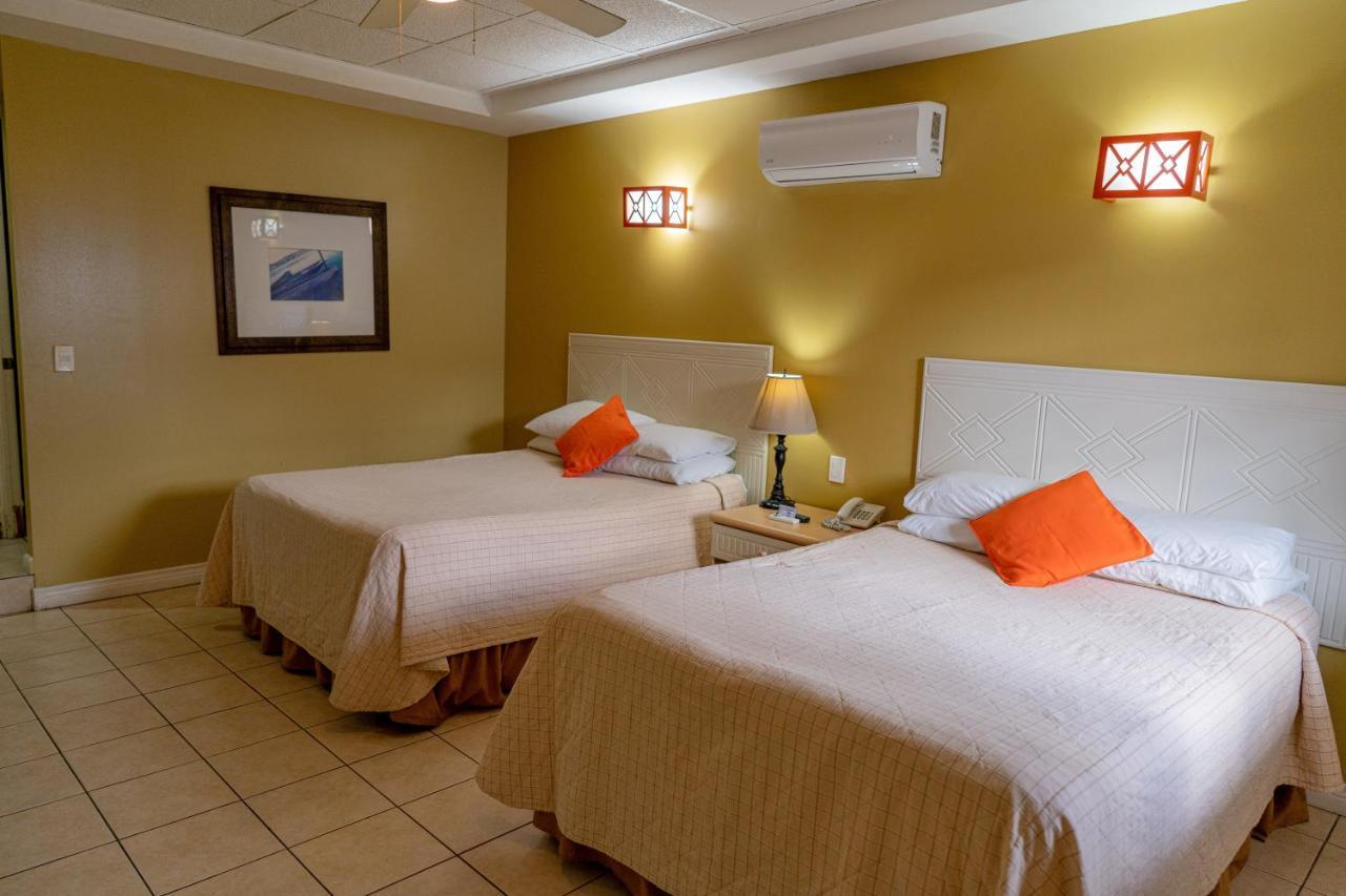 Hotel Casona Del Lago Flores Εξωτερικό φωτογραφία