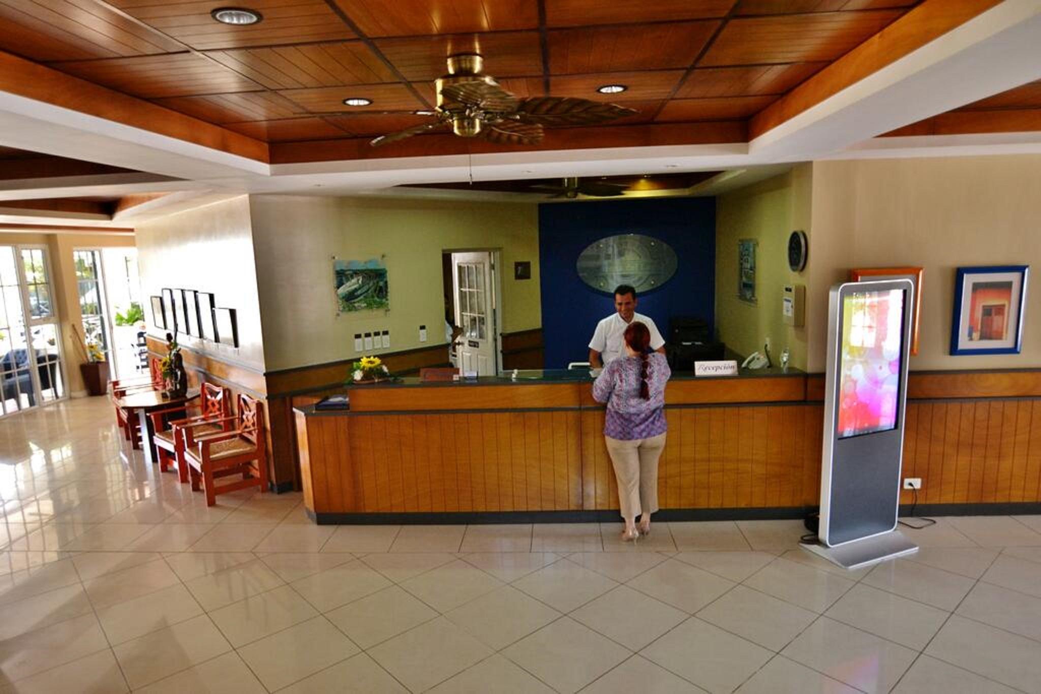 Hotel Casona Del Lago Flores Εξωτερικό φωτογραφία