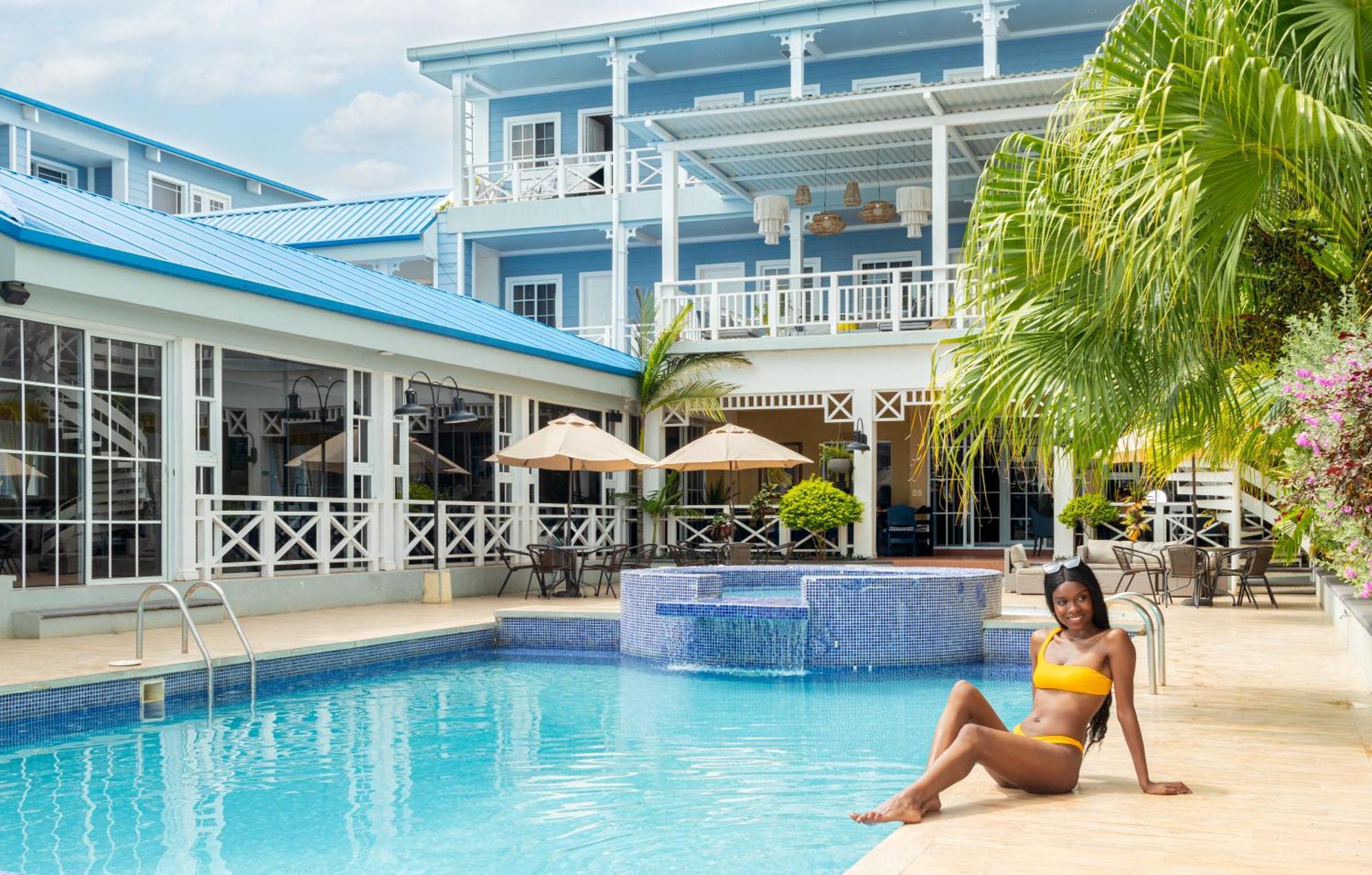 Hotel Casona Del Lago Flores Εξωτερικό φωτογραφία