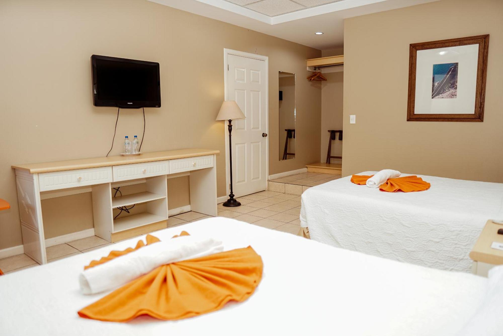 Hotel Casona Del Lago Flores Εξωτερικό φωτογραφία
